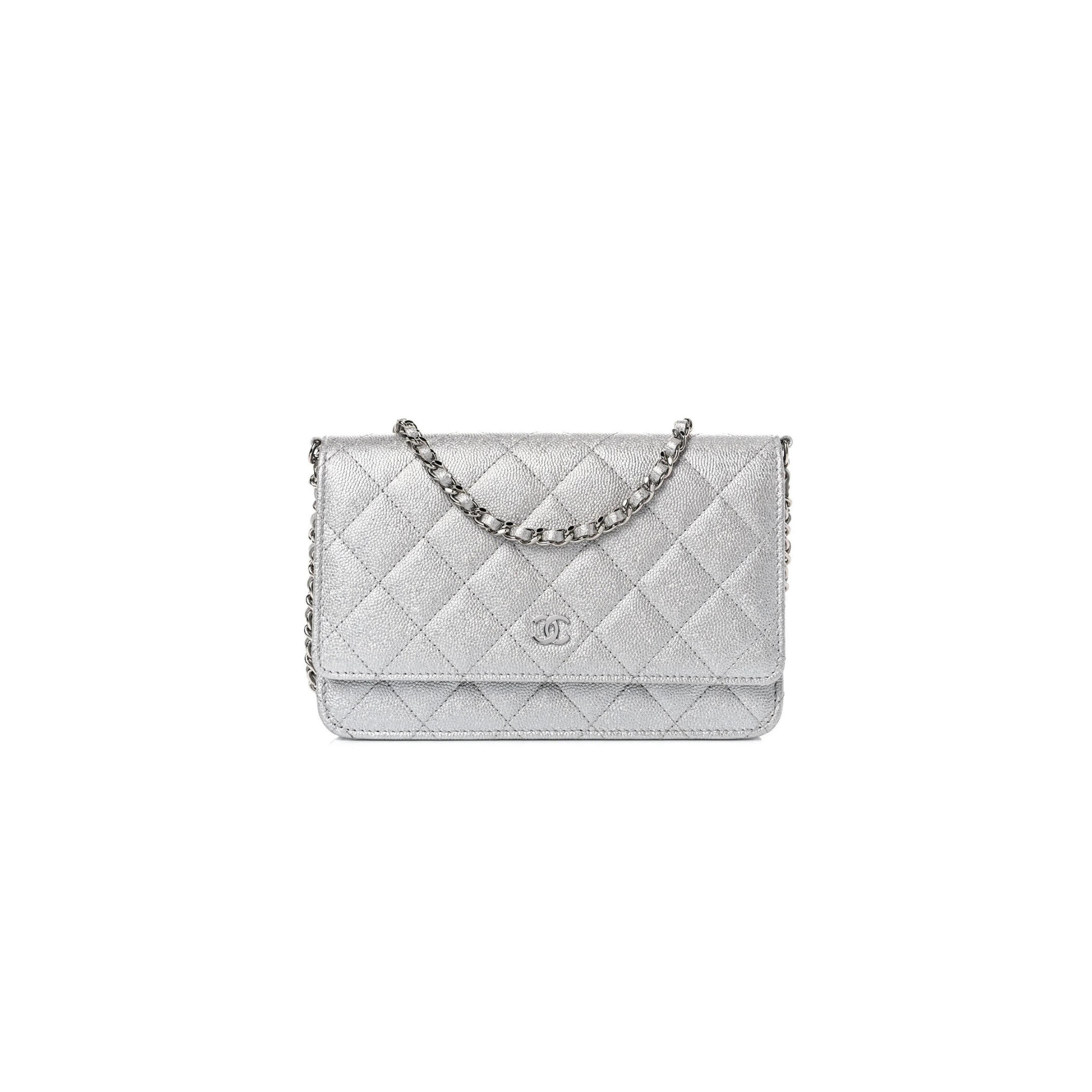 CHANEL GLITTERED METALLIC CAVIAR QUILTED WALLET ON CHAIN WOC SILVER AP0250 (19*13*3cm)